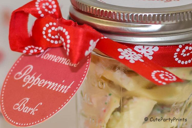 Gifts in a Jar: Mason Jar Gifts for Christmas